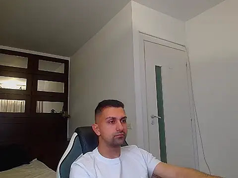 BryceReign Chat XXX live