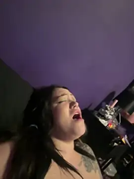 skinwalkingzombie's Webcam Show