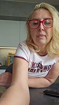 MariaRichi_'s Webcam Show