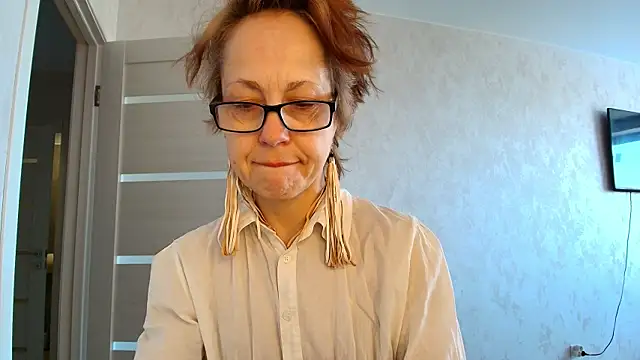 LioraWeiss Chat XXX in diretta