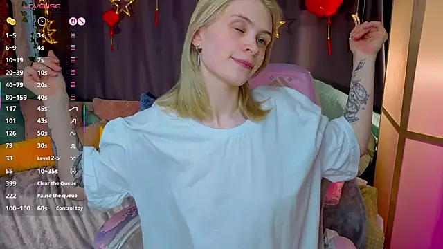 CarleySuski Live XXX-chat