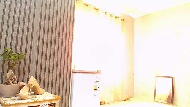 ROYALASS25's Webcam Show