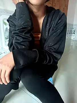 Hoa-tuylip's Webcam Show