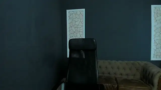 XXX chat uživo modela BrianHunts