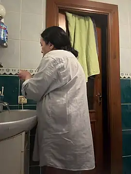 Živý XXX chat Naughtbaby_2025