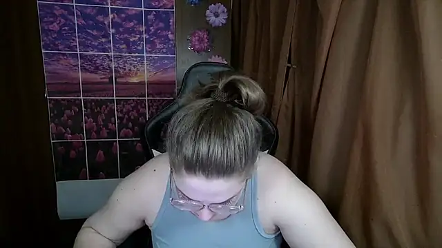Teasing_Dora's Live XXX Chat