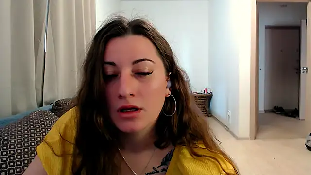Helen_Adams_ Chat XXX in diretta