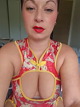Онлайн чат XXX Chaudesquirt