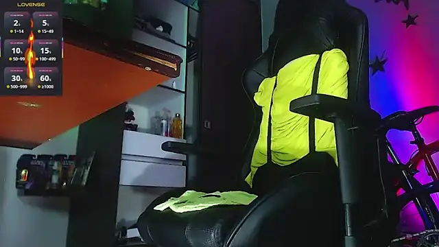 Онлайн чат XXX justincs