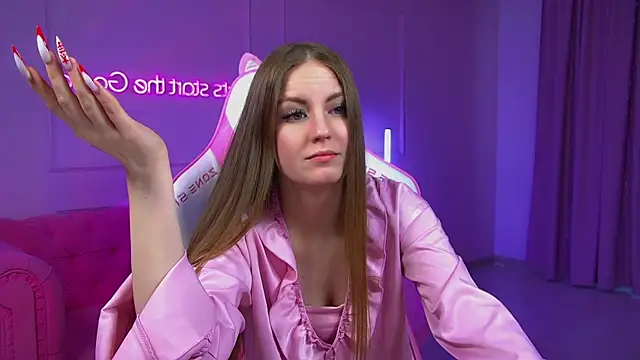 SofiaSarvain Chat XXX live