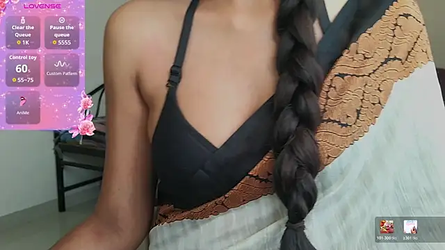 XXX chat uživo modela indianlivesex