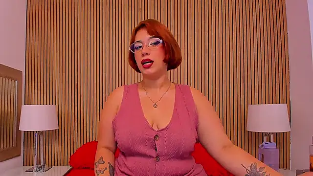 MillyHotsoon élő XXX-chatje