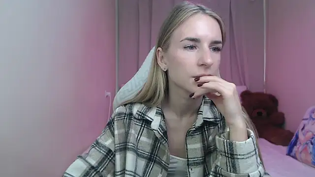 DeboraHorny's Live XXX Chat