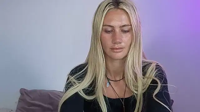 Elsa_24 Obrolan Langsung XXX