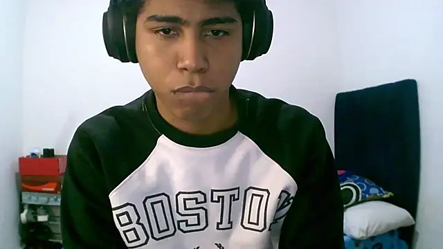 عرض كام joused_dominic