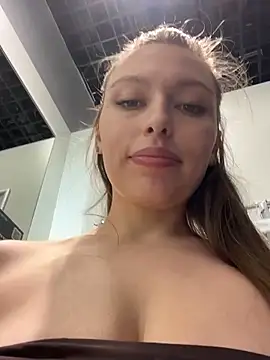 LeiaMood Chat XXX live