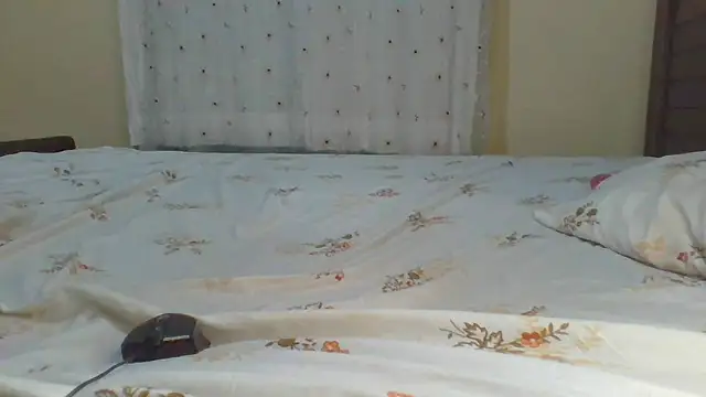 ndivhuwomuleya's Live XXX Chat