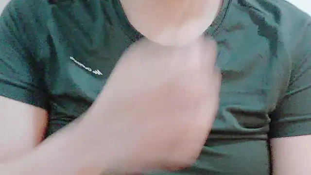 MojaditPussy's Live XXX Chat