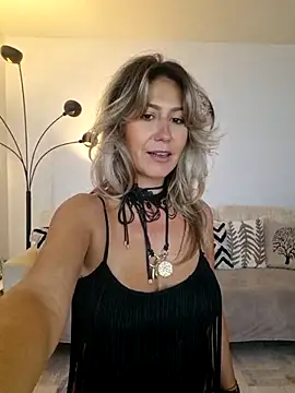 Chat XXX en directo de CelynaRoss