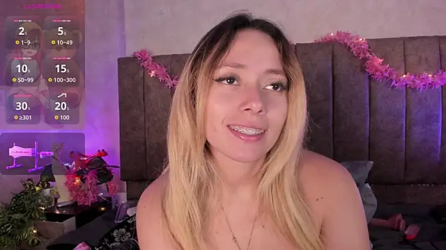 LanaMills_'s Live XXX Chat