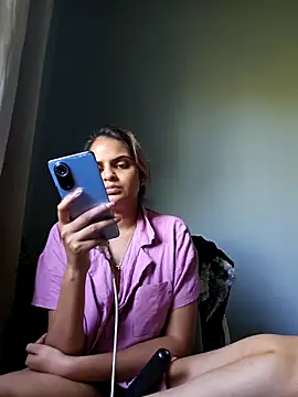 Živý XXX chat DirtySnowball69