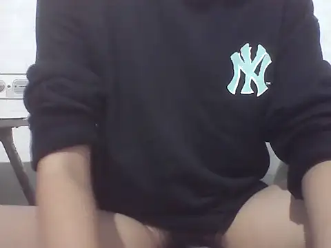 Jaden233 在線直播表演