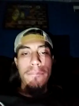 Show modela AlexAlejandro13 na web-kameri