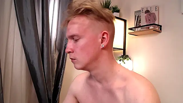 XXX chat uživo modela AlexxSweet