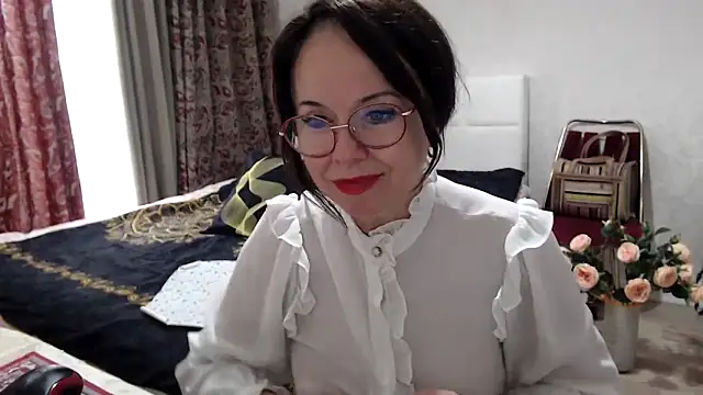 Arisa5000 Adlı Modelin Canlı XXX Sohbeti