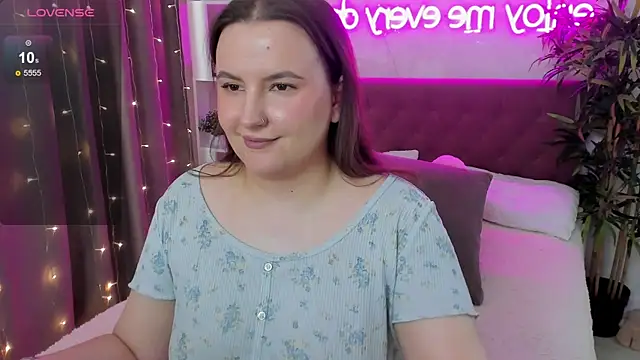 FeralPeach – Naživo XXX chat