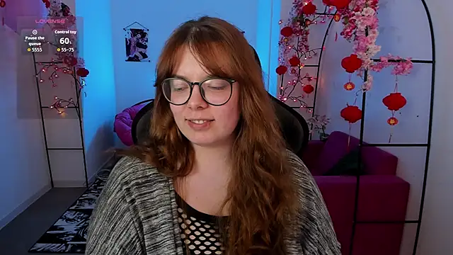 KeytSilvas élő XXX-chatje
