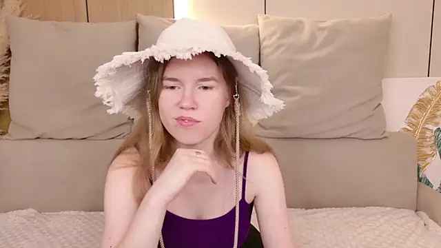 Alida_Brice Adlı Modelin Canlı XXX Sohbeti
