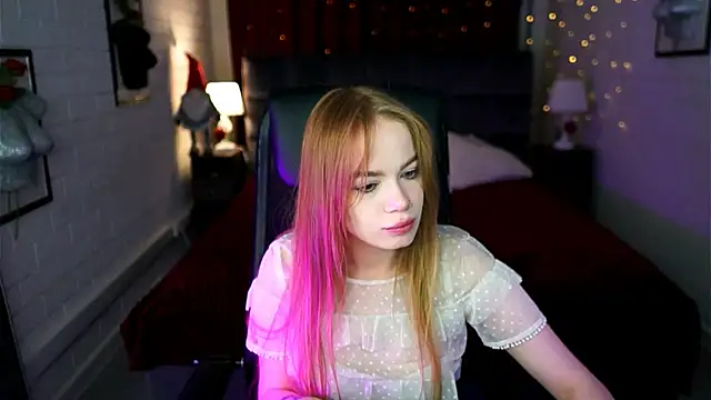 AmyNox Adlı Modelin Canlı XXX Sohbeti
