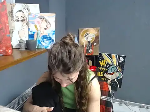 felicity_gold Adlı Modelin Canlı XXX Sohbeti