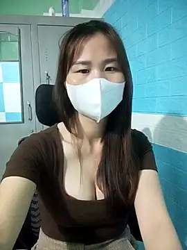 Donatella28 网络视讯表演