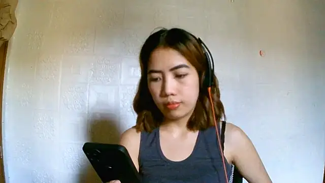 LeonieWiggains Pertunjukan Webcam