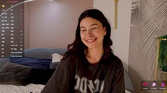Marie_Diaze Adlı Modelin Canlı XXX Sohbeti