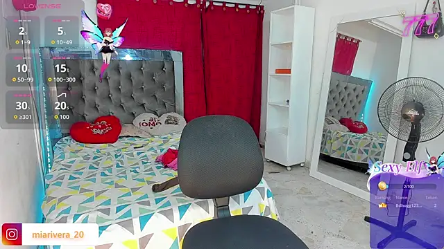 valeria_19x Chat XXX in diretta