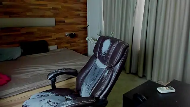 IvanHydee ওয়েবক্যাম শো