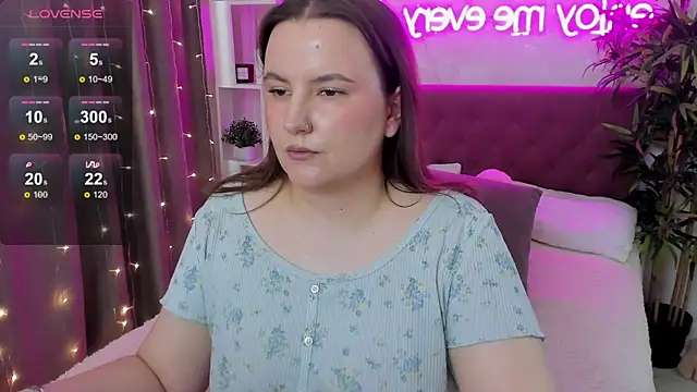 FeralPeach Live XXX Chat