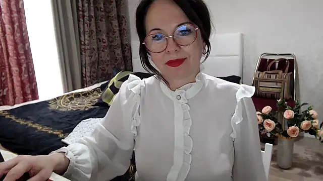 Chat +18 de Arisa5000 ao vivo