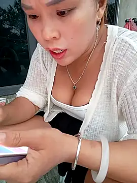 sena_baby Adlı Modelin Canlı XXX Sohbeti