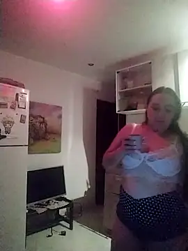 SabrinaVantress' Webcam Show