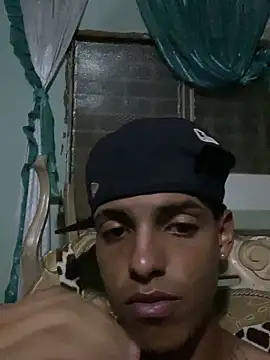 Aleexxx_2005 网络视讯表演