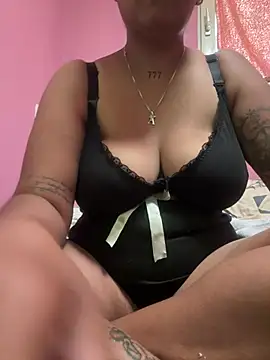 XXX chat uživo modela Madsion23