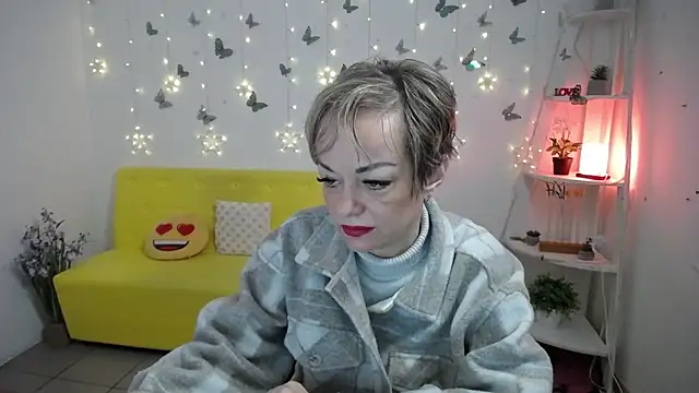 NikaMayu's Live XXX Chat