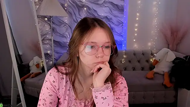 boozekirs_'s Live XXX Chat