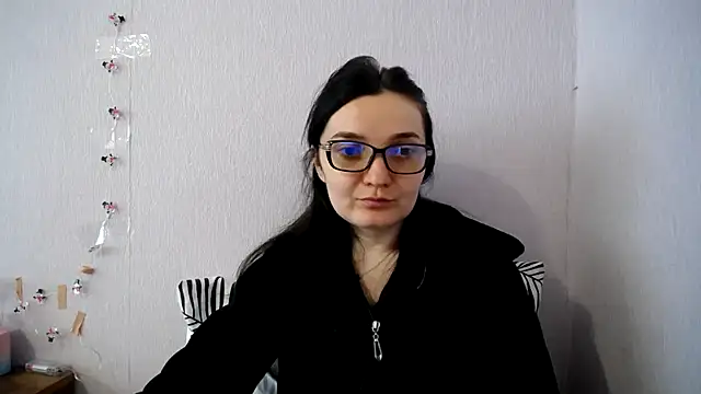 Shiny_gine Adlı Modelin Canlı XXX Sohbeti