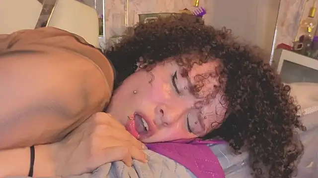 Онлайн чат XXX Benny_and_Mark