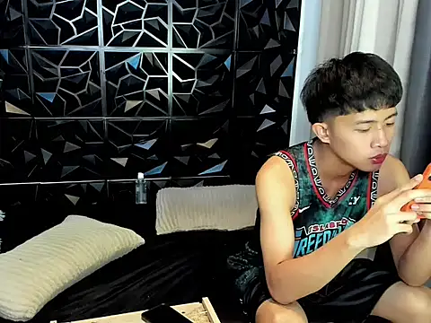 roberthugecock Live XXX Chat